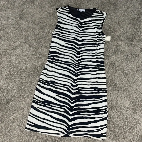 jlo black and white dress Jennifer Lopez 2023 Met Gala Two-tone Velvet Satin Mermaid Dress